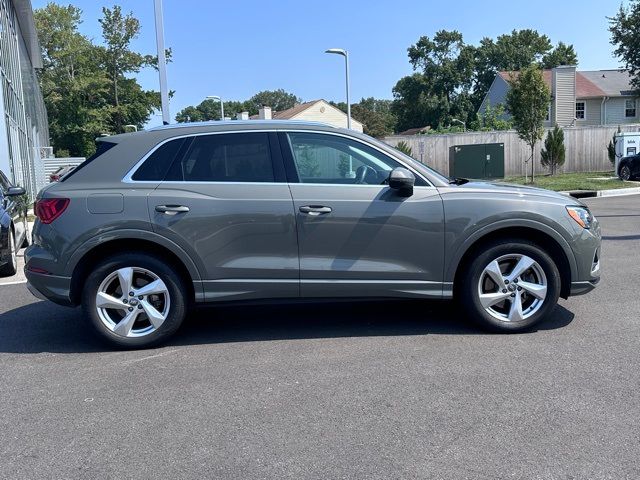 2020 Audi Q3 Premium