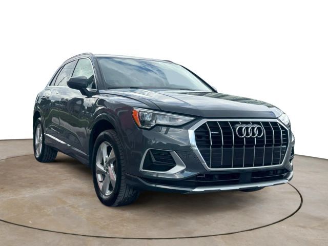 2020 Audi Q3 Premium