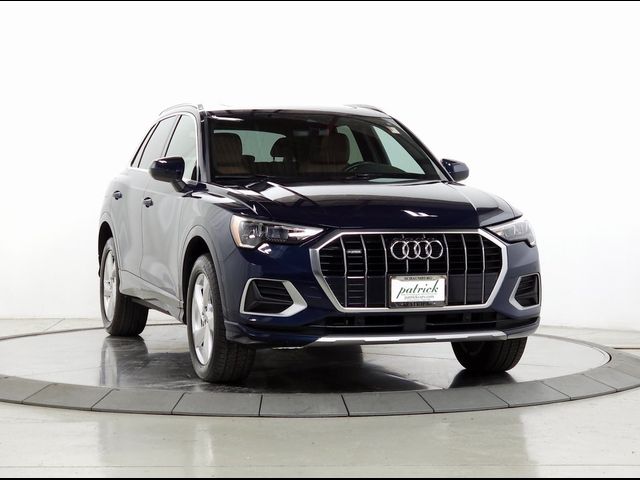 2020 Audi Q3 Premium