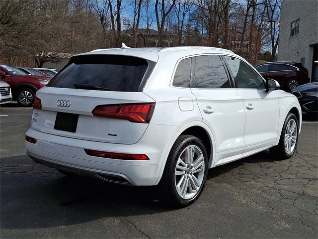 2020 Audi Q5 Premium Plus