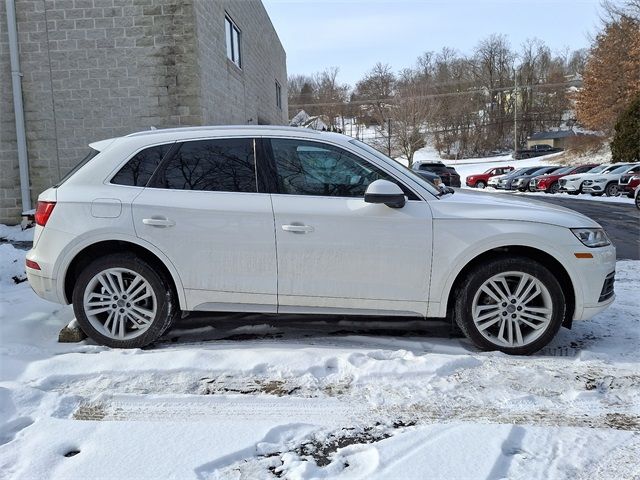 2020 Audi Q5 Premium Plus