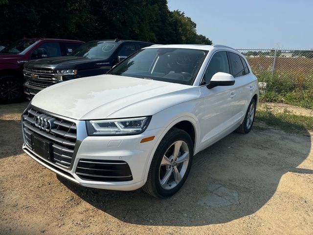 2020 Audi Q5 Premium Plus