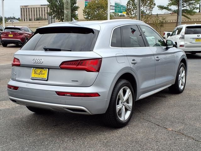 2020 Audi Q5 Premium Plus