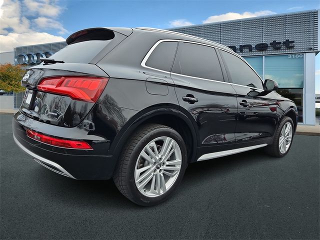 2020 Audi Q5 Premium Plus