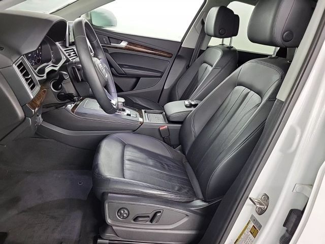 2020 Audi Q5 Premium Plus
