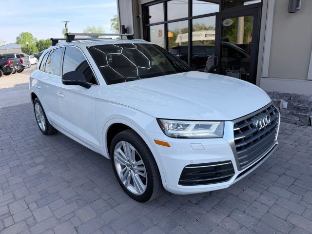 2020 Audi Q5 Premium Plus