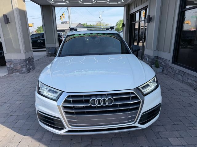 2020 Audi Q5 Premium Plus