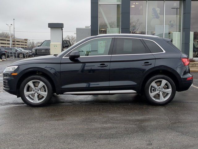 2020 Audi Q5 Titanium Premium