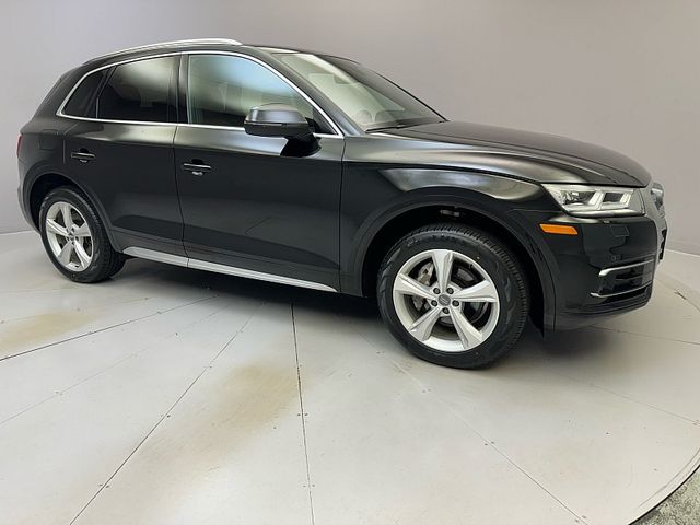2020 Audi Q5 Premium Plus