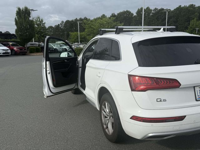 2020 Audi Q5 Titanium Premium