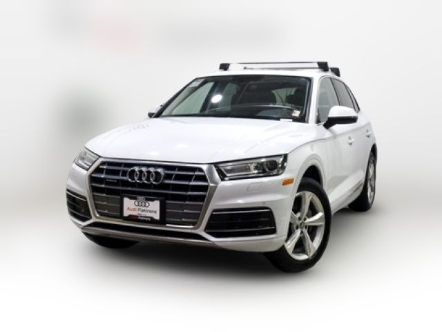 2020 Audi Q5 Titanium Premium