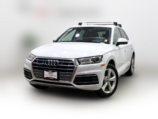 2020 Audi Q5 Titanium Premium