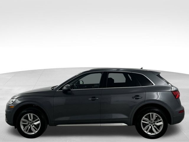 2020 Audi Q5 Titanium Premium