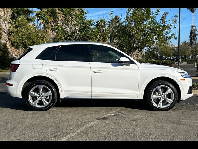 2020 Audi Q5 Titanium Premium