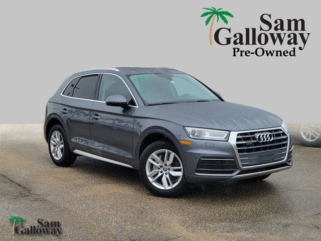 2020 Audi Q5 Titanium Premium