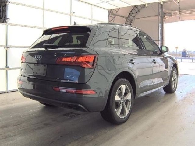 2020 Audi Q5 Titanium Premium