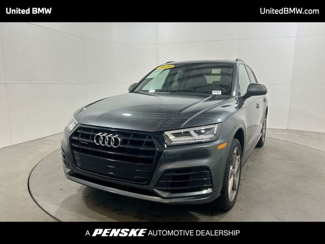 2020 Audi Q5 Titanium Premium Plus