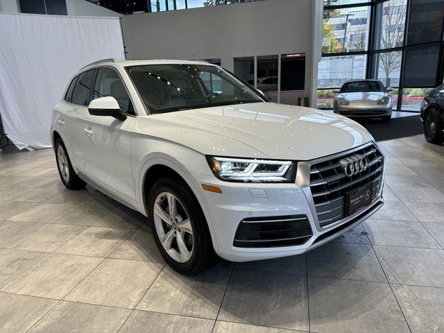 2020 Audi Q5 Premium Plus