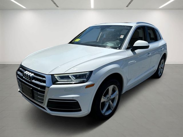 2020 Audi Q5 Premium Plus