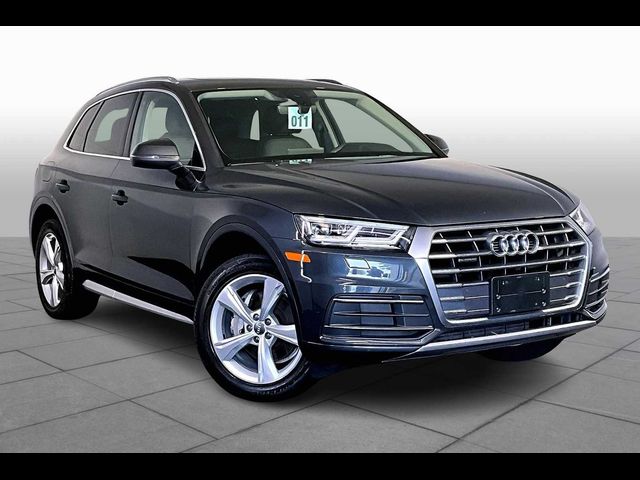 2020 Audi Q5 Premium Plus