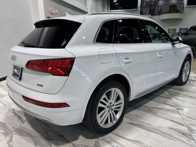 2020 Audi Q5 Premium Plus