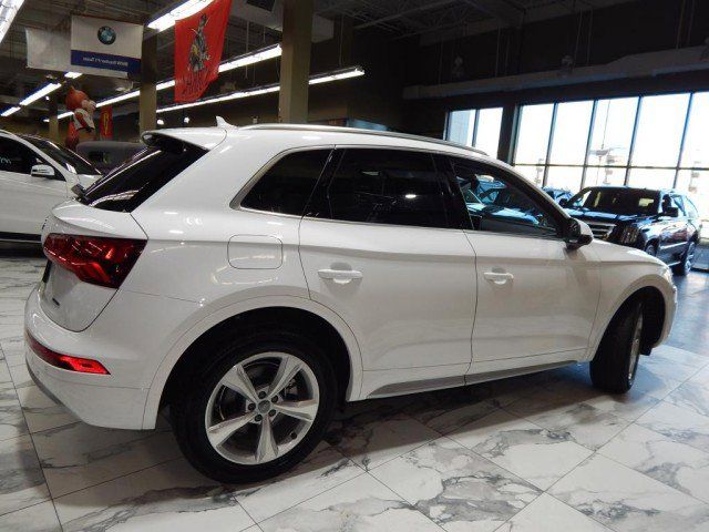 2020 Audi Q5 Premium Plus