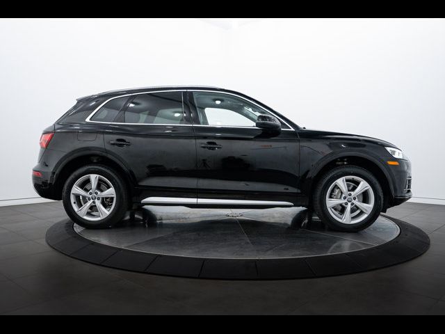 2020 Audi Q5 Premium Plus