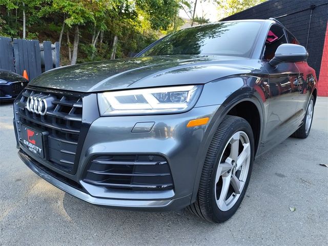 2020 Audi Q5 Titanium Premium Plus