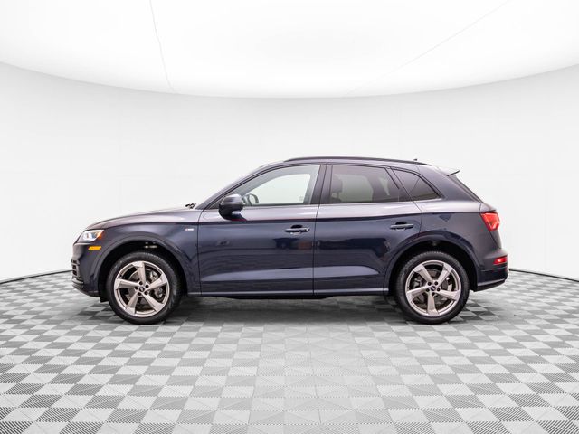 2020 Audi Q5 Titanium Premium Plus