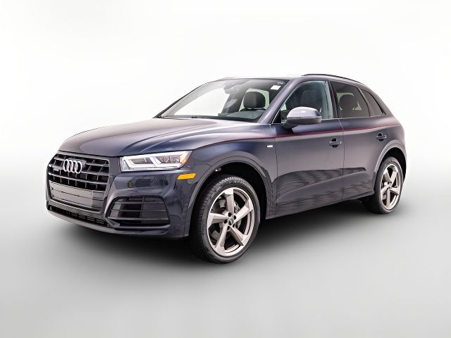 2020 Audi Q5 Titanium Premium Plus