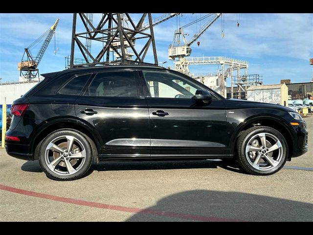 2020 Audi Q5 Titanium Premium Plus