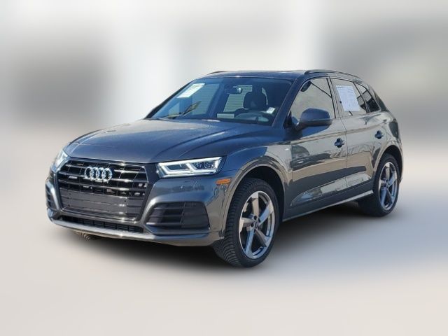 2020 Audi Q5 Titanium Premium Plus