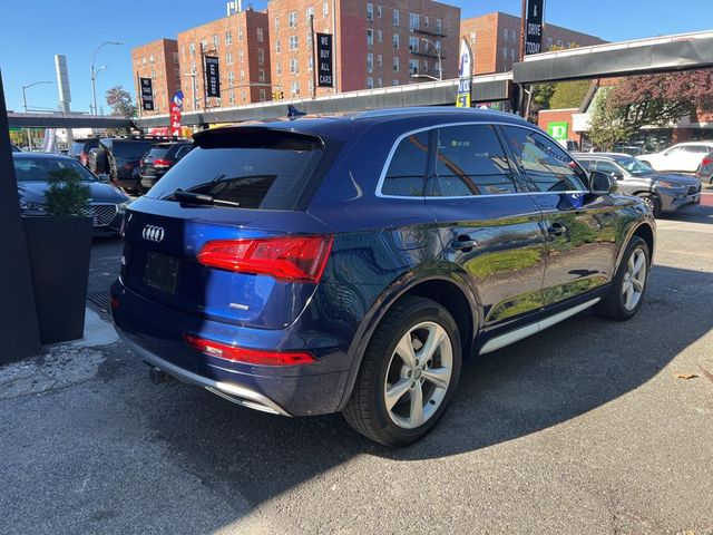 2020 Audi Q5 Premium Plus