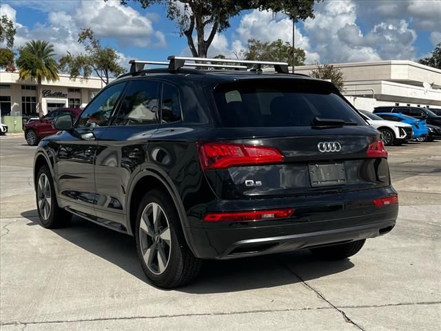 2020 Audi Q5 Titanium Premium