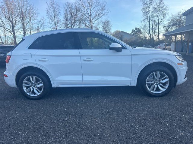 2020 Audi Q5 Titanium Premium