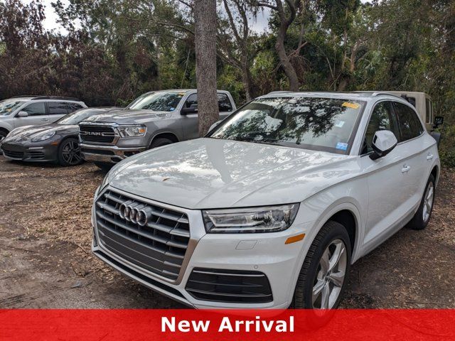 2020 Audi Q5 Titanium Premium