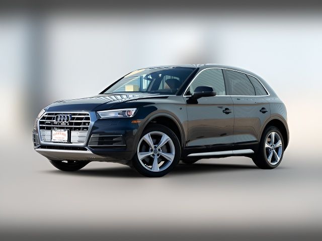 2020 Audi Q5 Titanium Premium