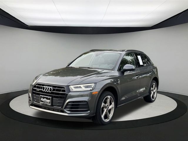 2020 Audi Q5 Titanium Premium Plus