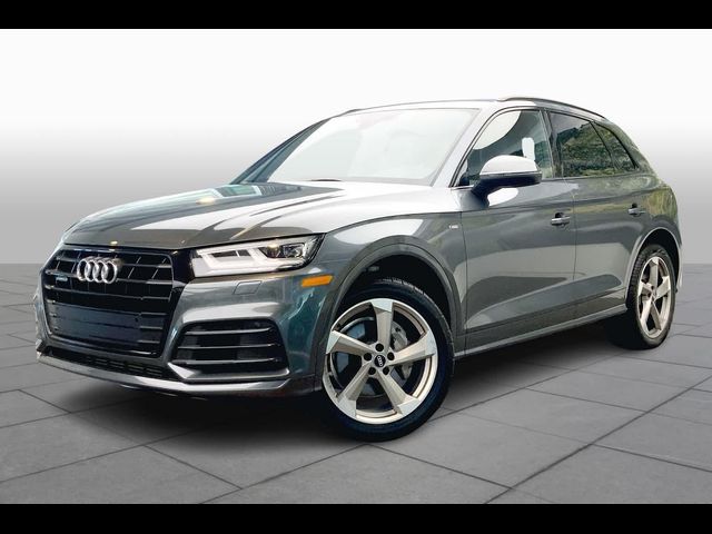 2020 Audi Q5 Titanium Premium Plus