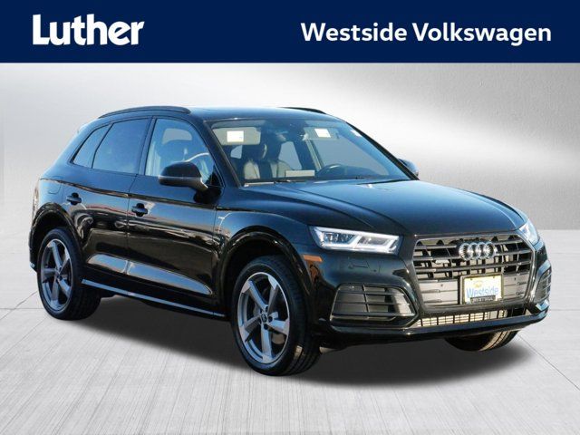 2020 Audi Q5 Titanium Premium Plus