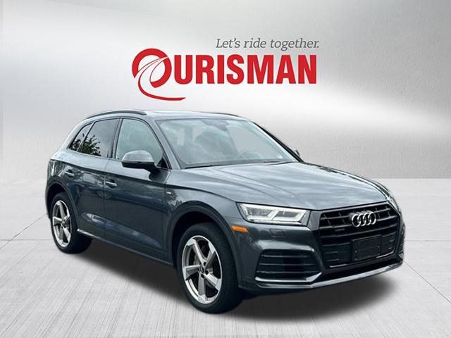 2020 Audi Q5 Titanium Premium Plus