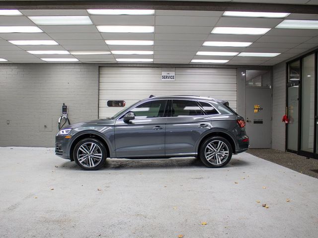 2020 Audi Q5 Titanium Premium Plus