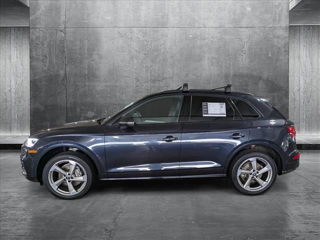 2020 Audi Q5 Titanium Prestige