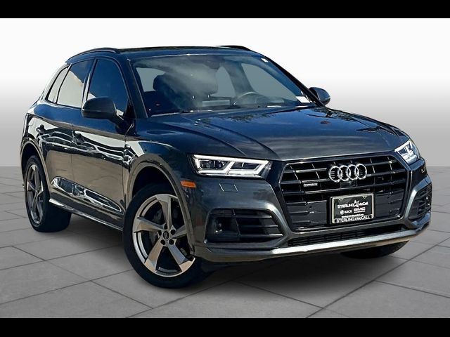 2020 Audi Q5 Titanium Prestige