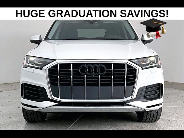 2020 Audi Q7 Premium