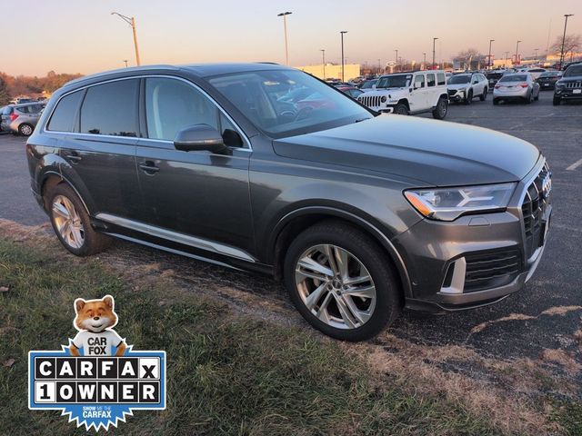 2020 Audi Q7 Premium Plus