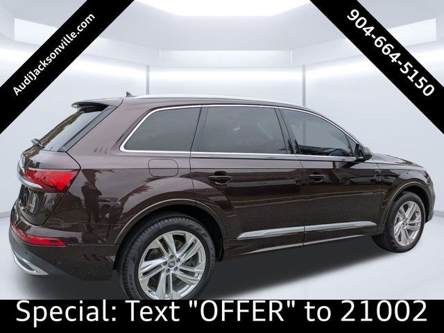 2020 Audi Q7 Premium Plus