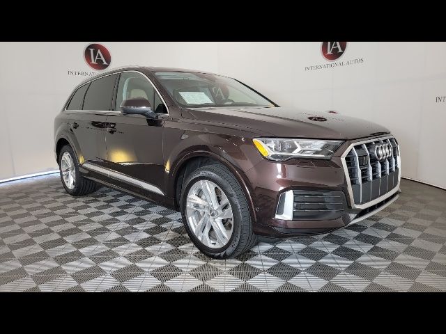 2020 Audi Q7 Premium Plus