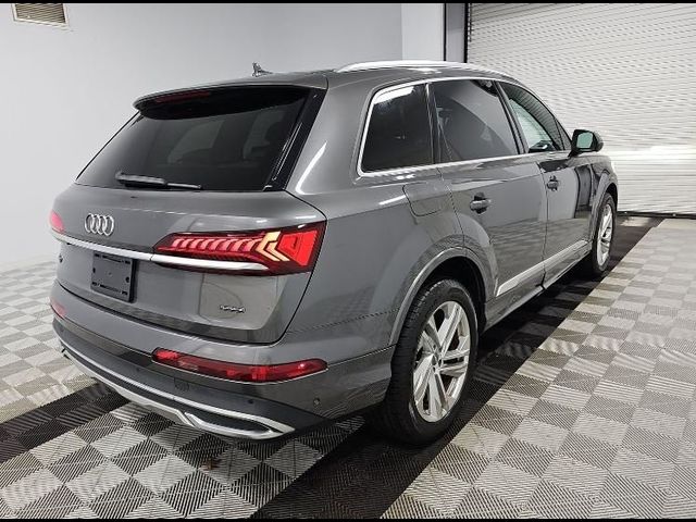 2020 Audi Q7 Premium Plus