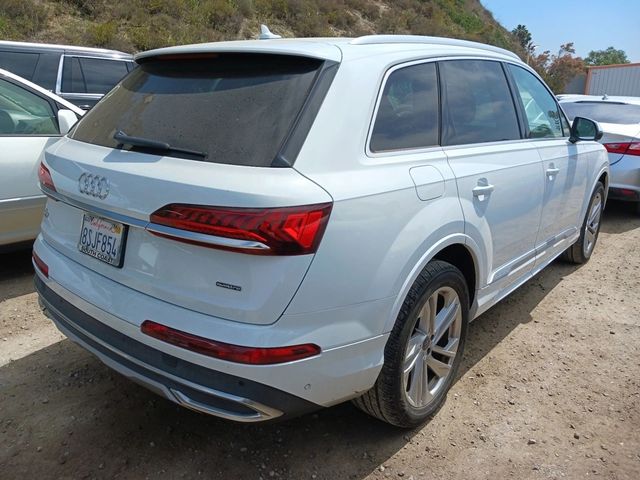 2020 Audi Q7 Premium Plus